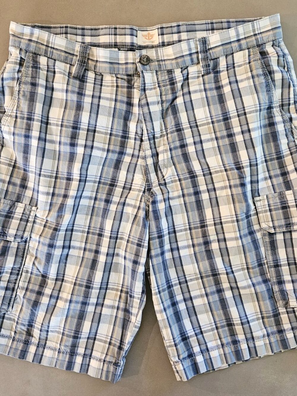 Men's Dockers Cargo Shorts 34 Blue & Tan Plaid Multi-Pocket Cotton 10" Inseam